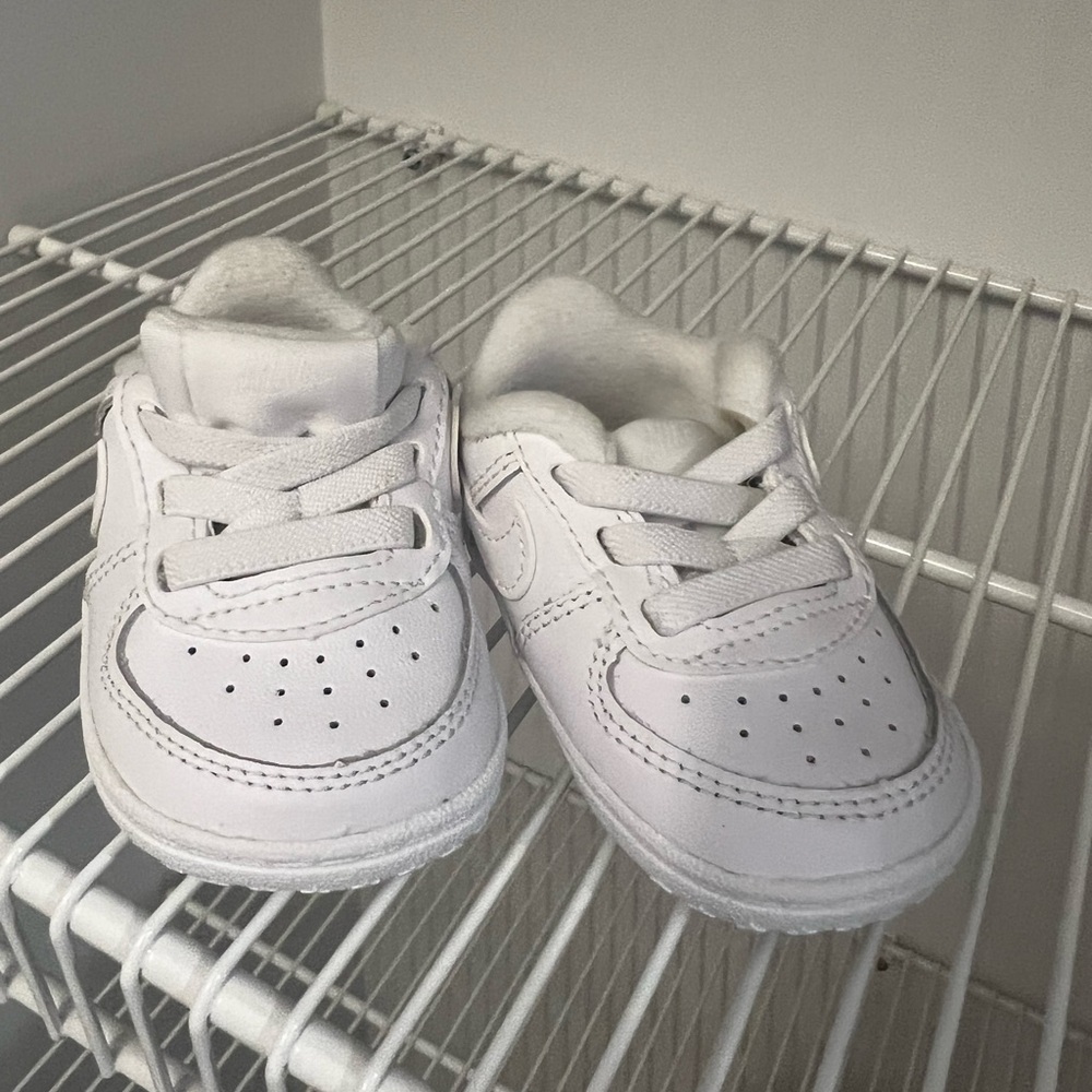 Nike Force 1, Baby size 2C